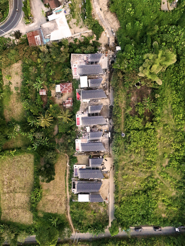 02-Middle-770x1024